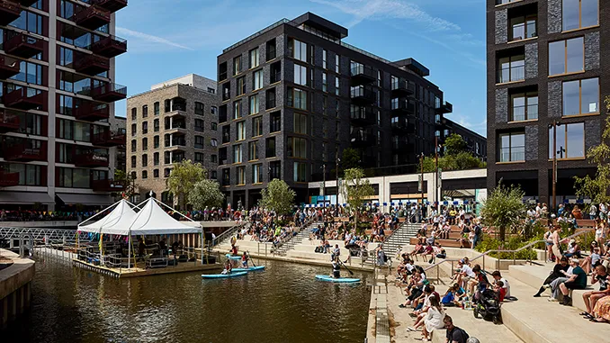 The public waterfront and amphitheatre steps at Workhouse Dock in The Brentford Project